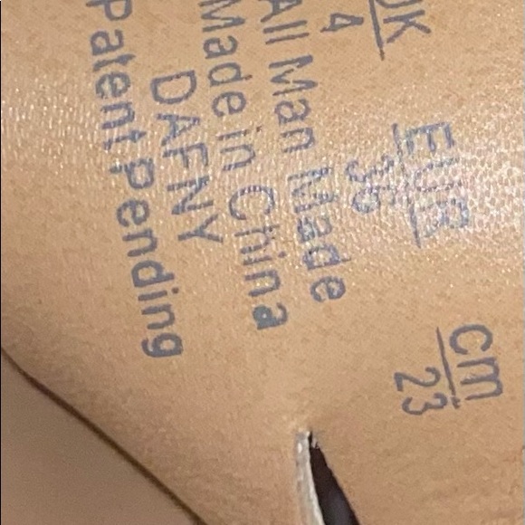 Naturalizer Women's Dafny Dress Sandal size 6M - Picture 7 of 8